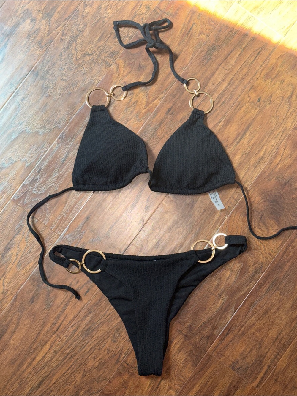 Zaful Black Triangle Bikini Top& bottom with Gold Ring Accents/ never been worn